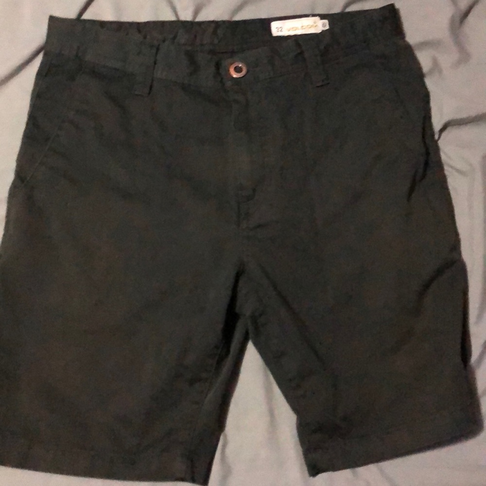 Volcom shorts (32)